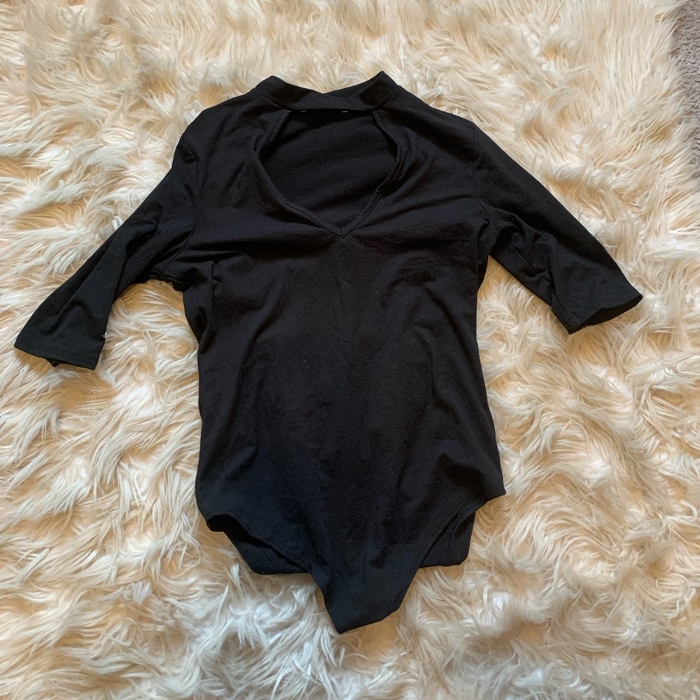 Black quarter sleeve bodysuit